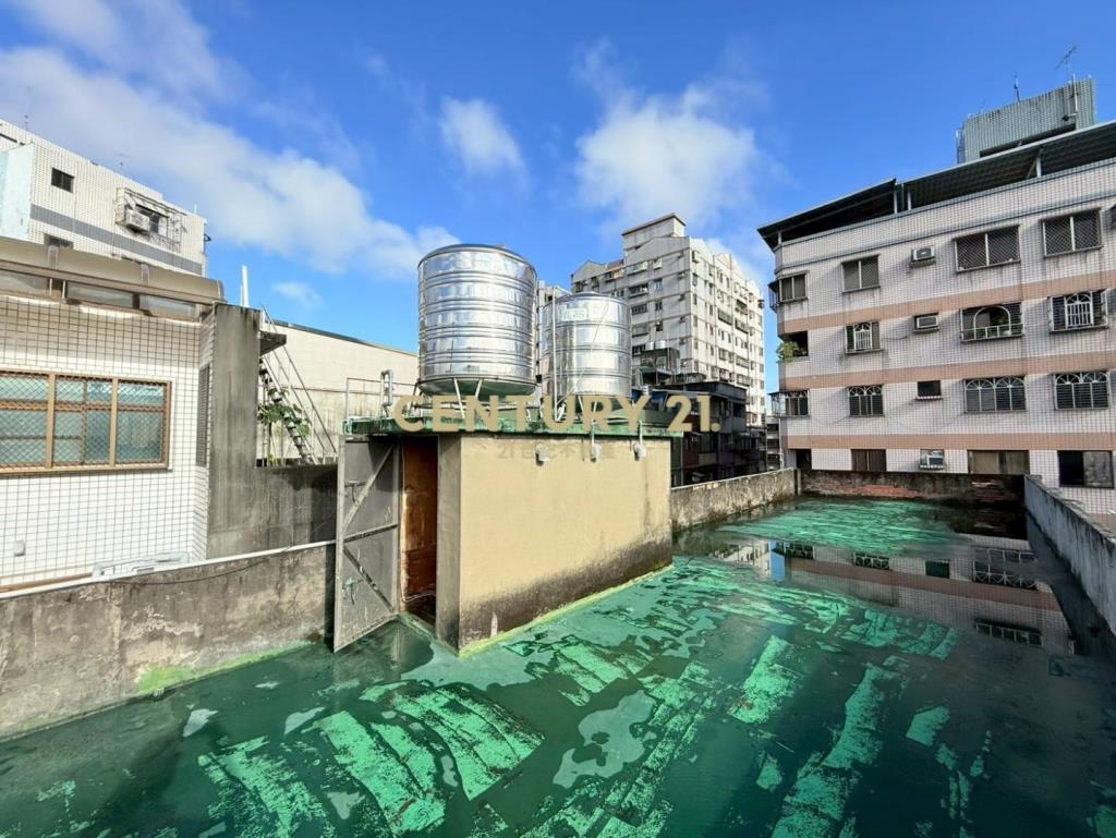 (專任)大溪市心麥當勞旁貨梯店面透天