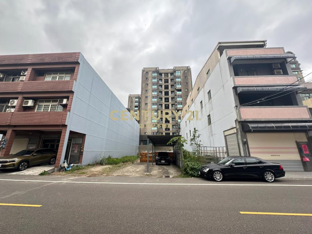 專委大園建地｜新興路方正臨路面寬5.1米