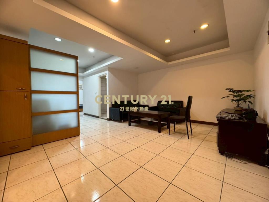 藝文特區G11景觀採光三房