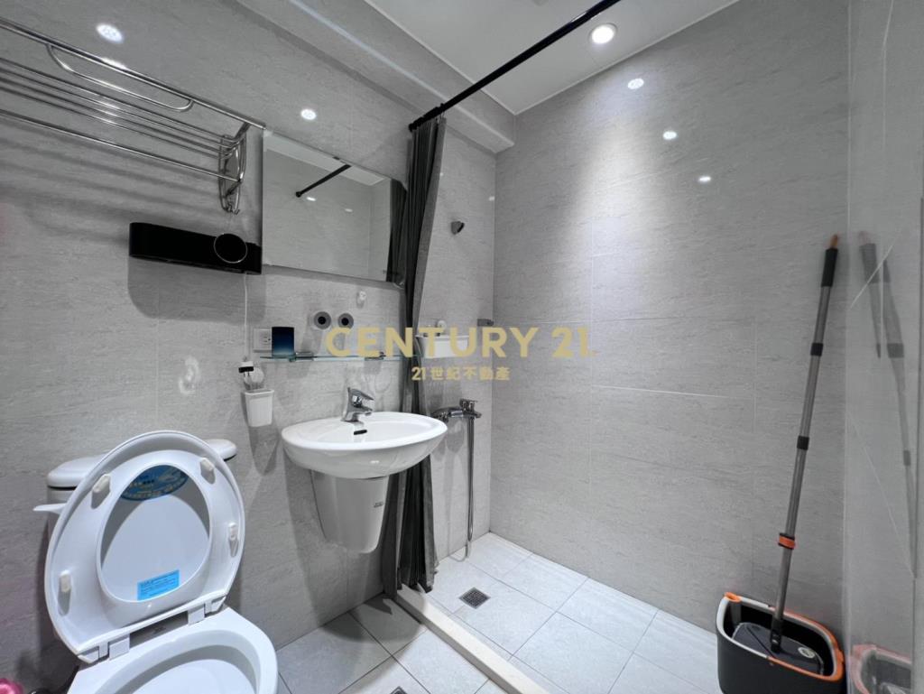 中路鳳璽華廈優質3房車(升降機械車位)