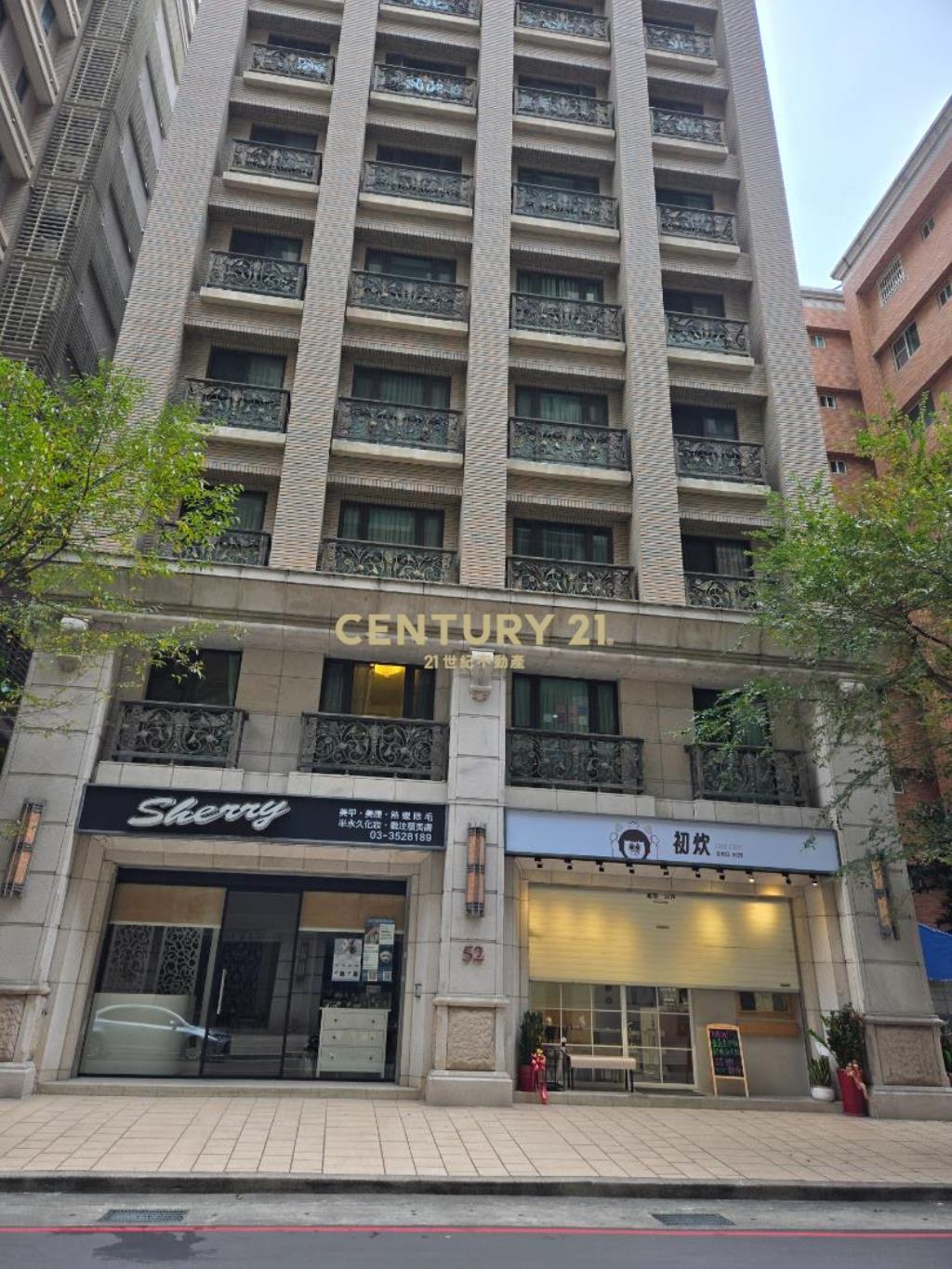 南崁奉化商圈｜雙面寬黃金店面