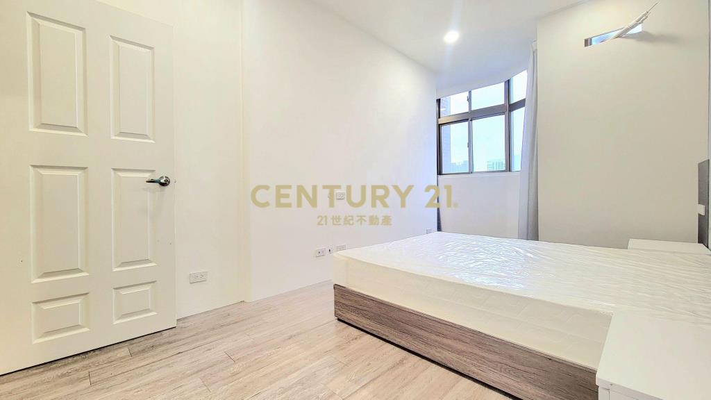 武陵高中乙工宅溫馨大3房+平面車位