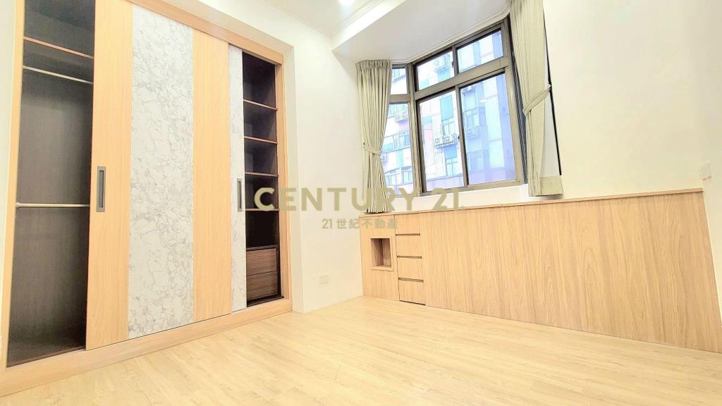 武陵高中乙工宅溫馨大3房+平面車位