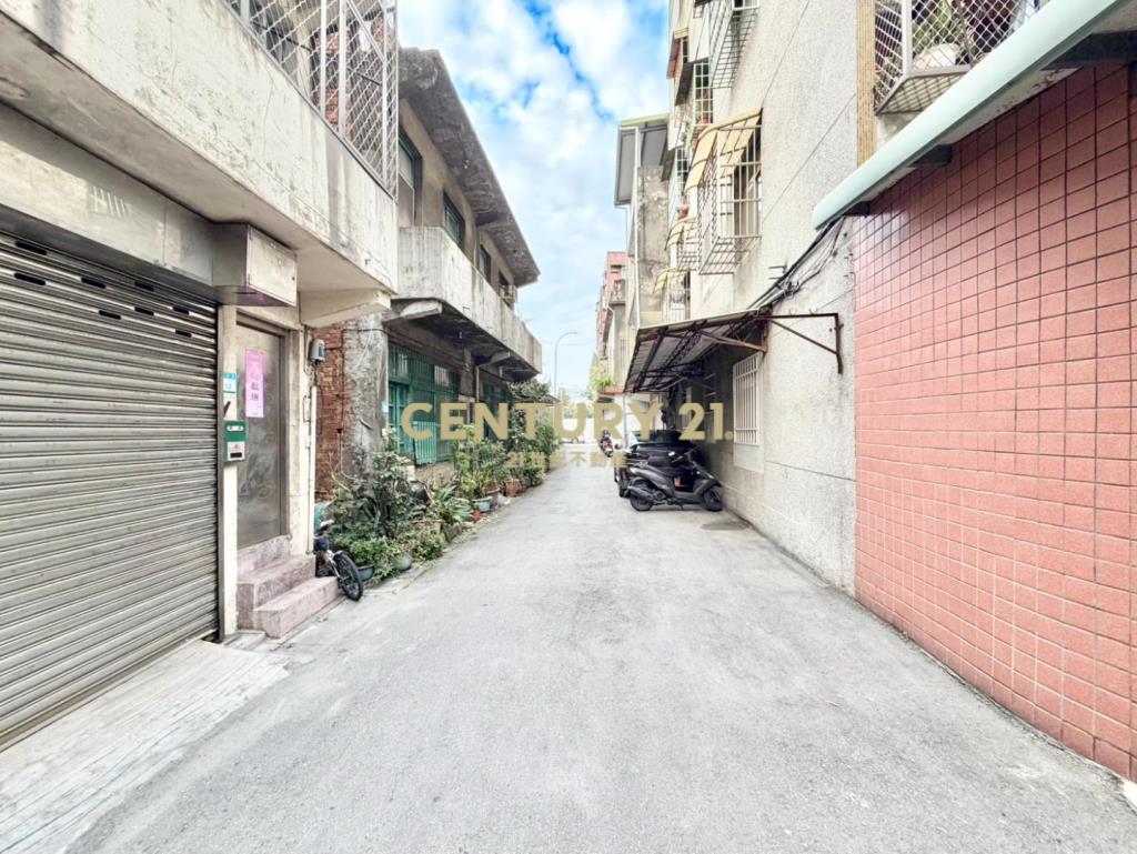 專任⭐️新莊路市區⭐️豐年商圈透天