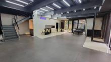 藝文金店面三角窗挑高大面寬