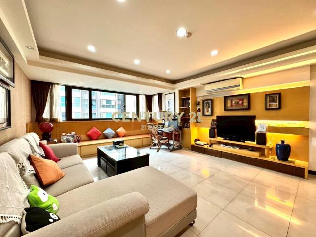 藝文特區大4房雙主臥3衛浴+平面車位