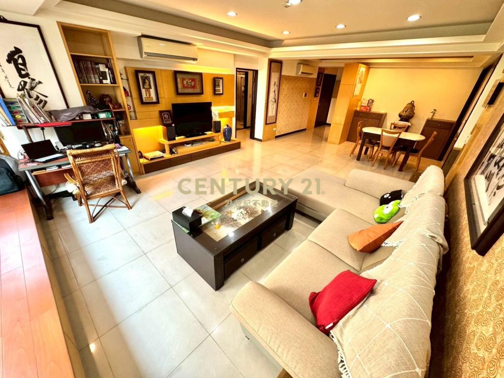 藝文特區大4房雙主臥3衛浴+平面車位