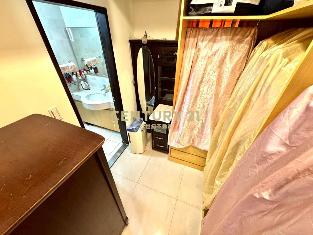 藝文特區大4房雙主臥3衛浴+平面車位