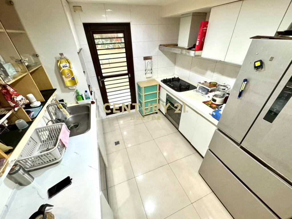 藝文特區大4房雙主臥3衛浴+平面車位