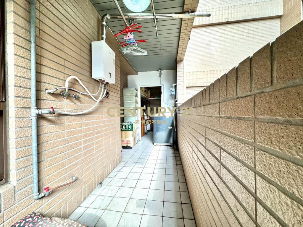 藝文特區大4房雙主臥3衛浴+平面車位