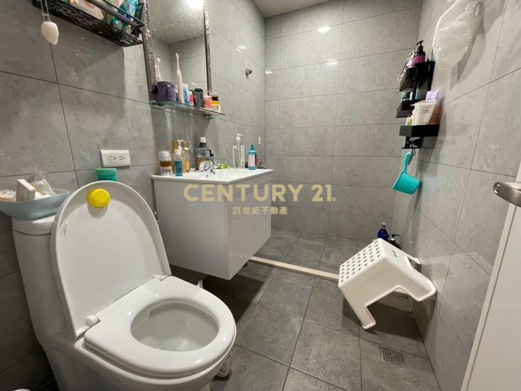 近藝文特區中正豪門低樓層精美三房