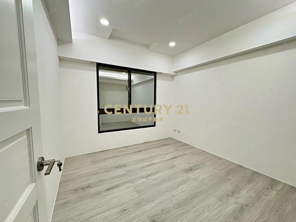 臻愛歐洲全新裝潢採光大2房車