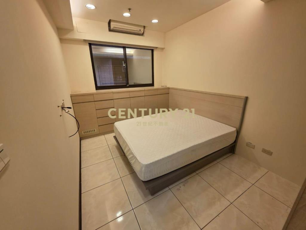 臻愛歐洲高樓層低總價裝潢2房車