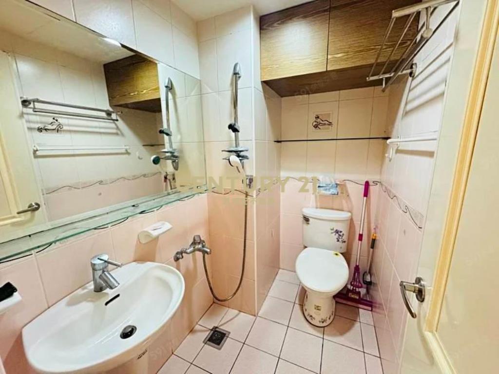 臻愛歐洲高樓層低總價裝潢2房車