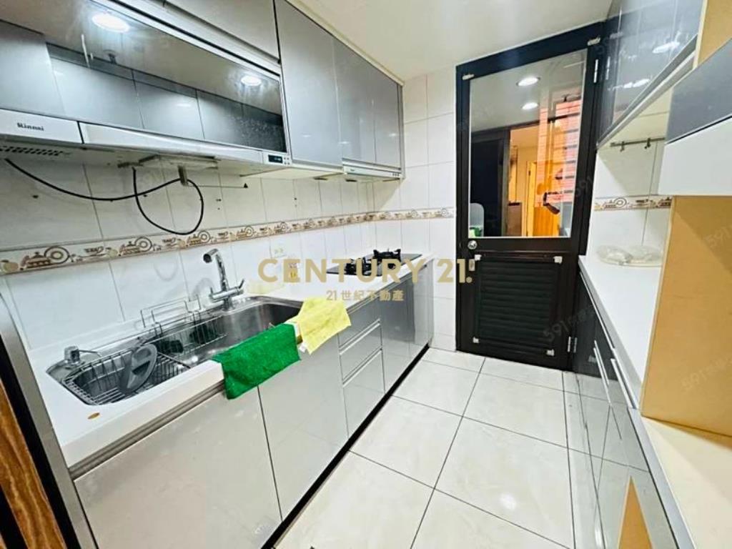 臻愛歐洲高樓層低總價裝潢2房車