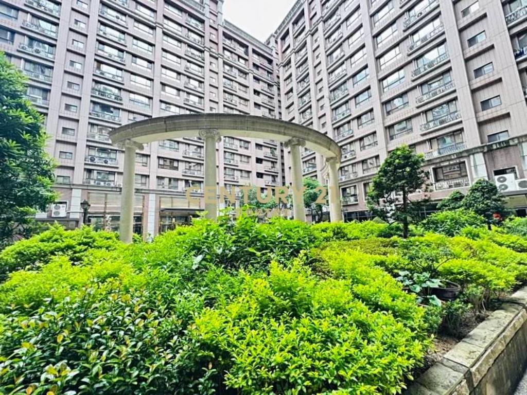 臻愛歐洲高樓層低總價裝潢2房車