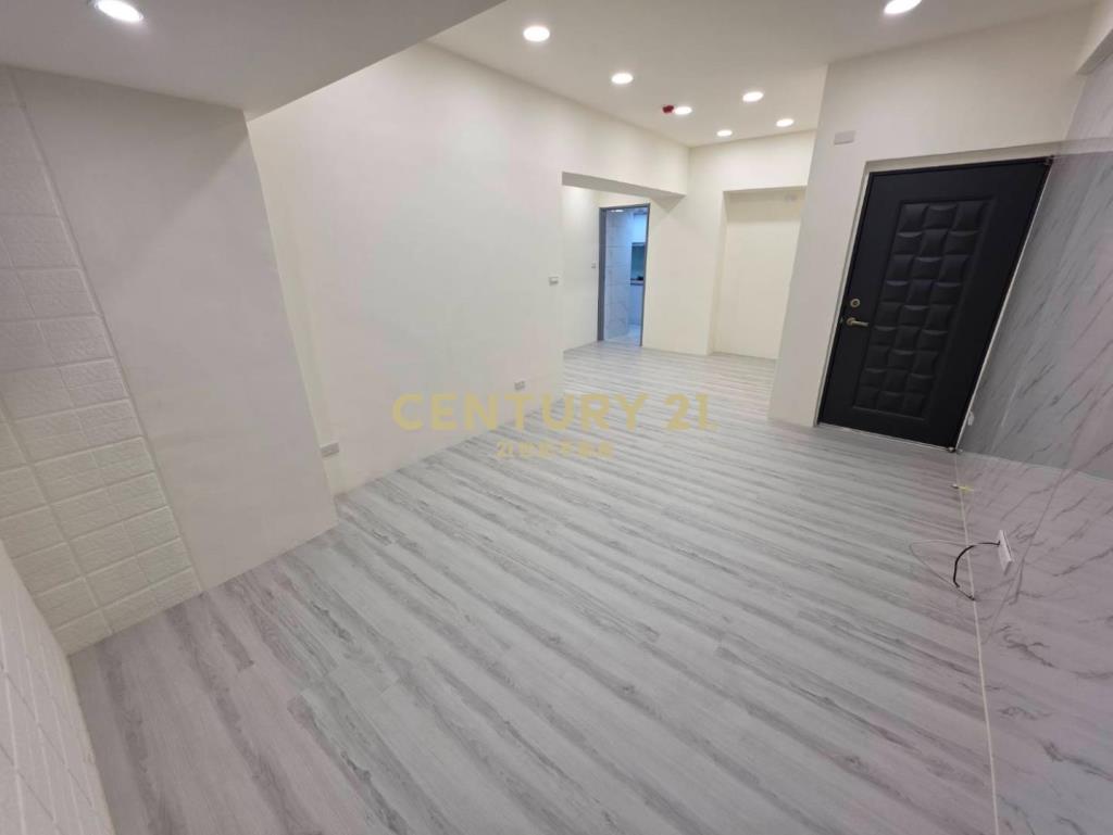 小天母梯田公園邊間全新百萬裝潢3房車