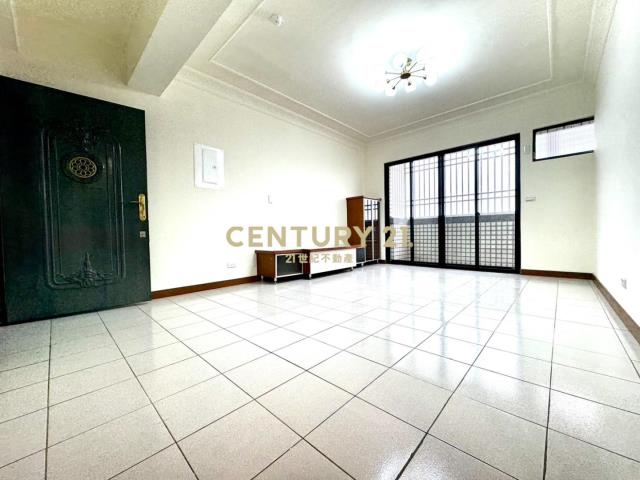 專任委託→東安國小室內31坪電梯大4房