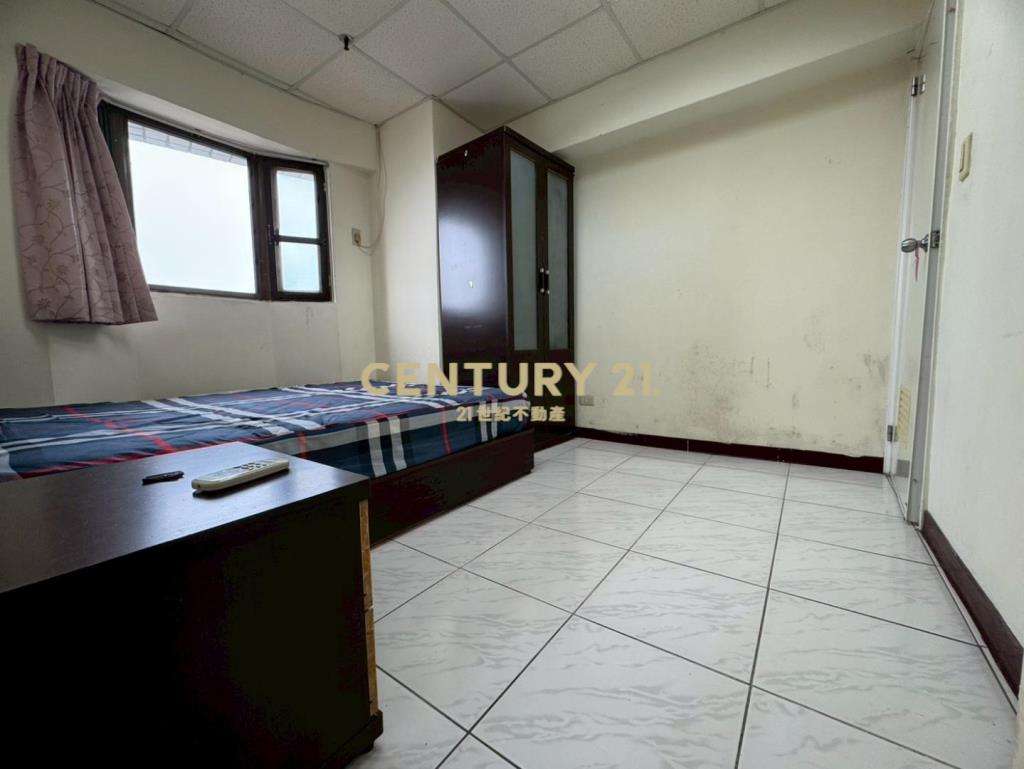 中壢夜市景觀三房