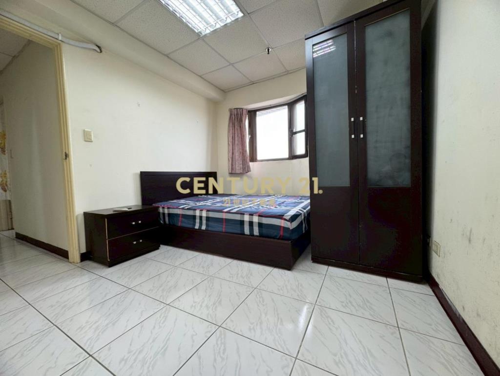 中壢夜市景觀三房