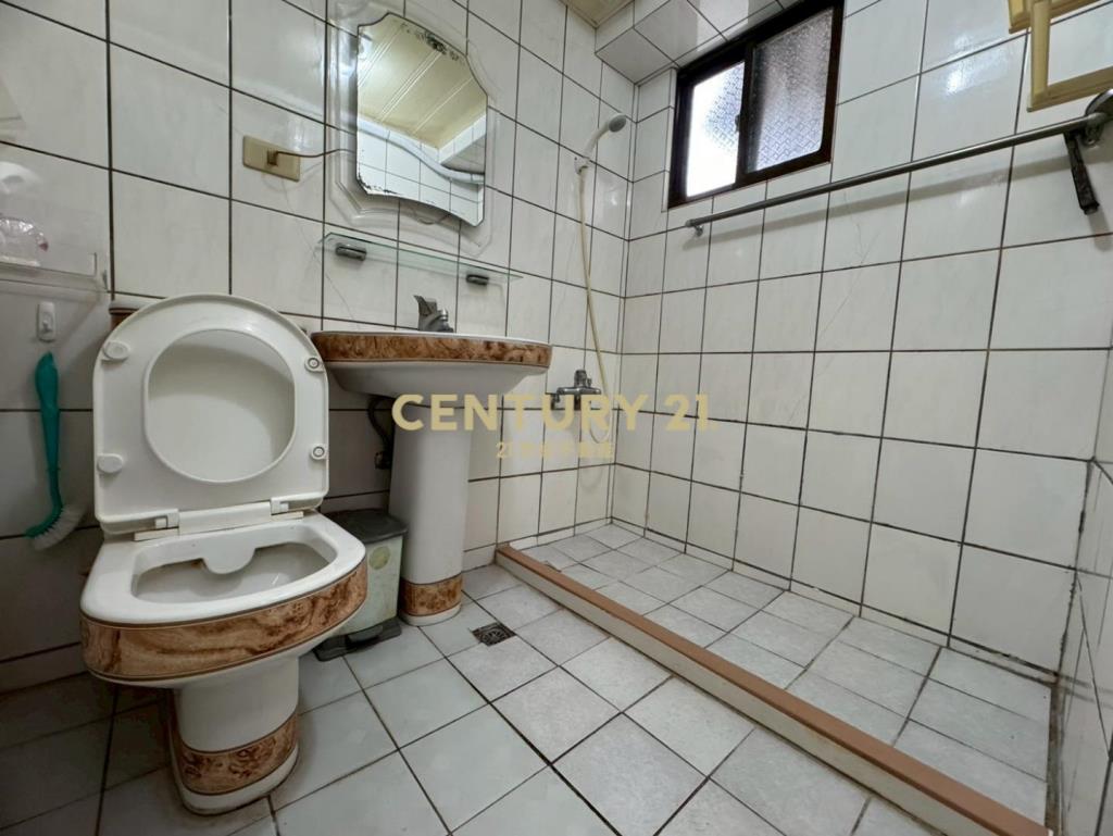 中壢夜市景觀三房