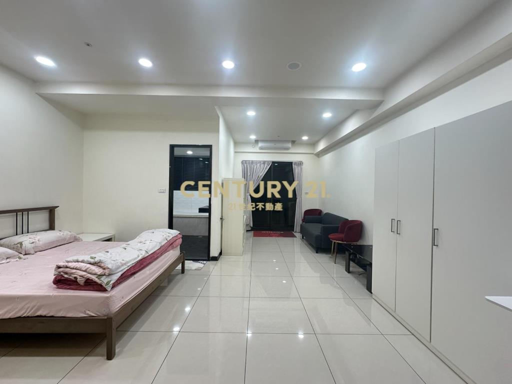 藝文捷運G10站｜紐約大時代大套房+平車