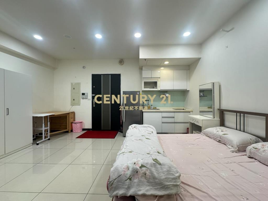 藝文捷運G10站｜紐約大時代大套房+平車