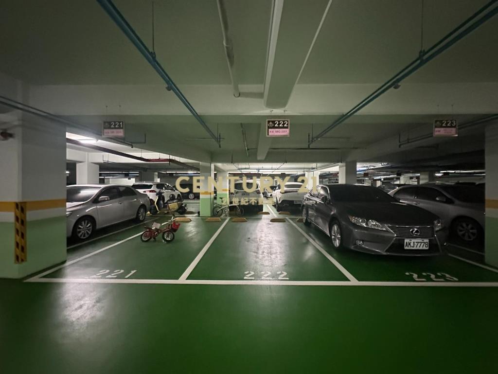 藝文捷運G10站｜紐約大時代大套房+平車