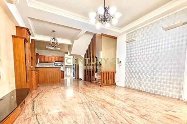 宜誠金品邊間4房3車位別墅露臺戶