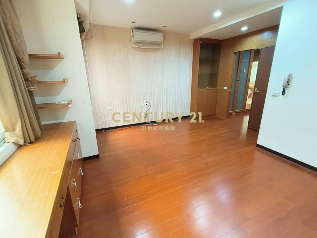 宜誠金品邊間4房3車位別墅露臺戶