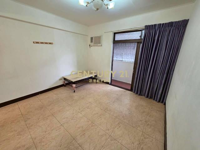 和興街南門市場捷運G08邊間低總價套房