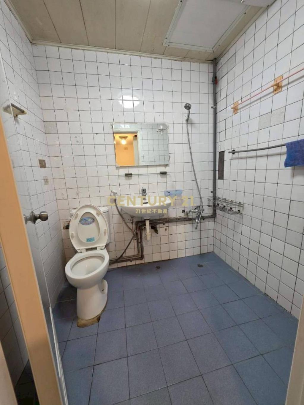 和興街南門市場捷運G08邊間低總價套房