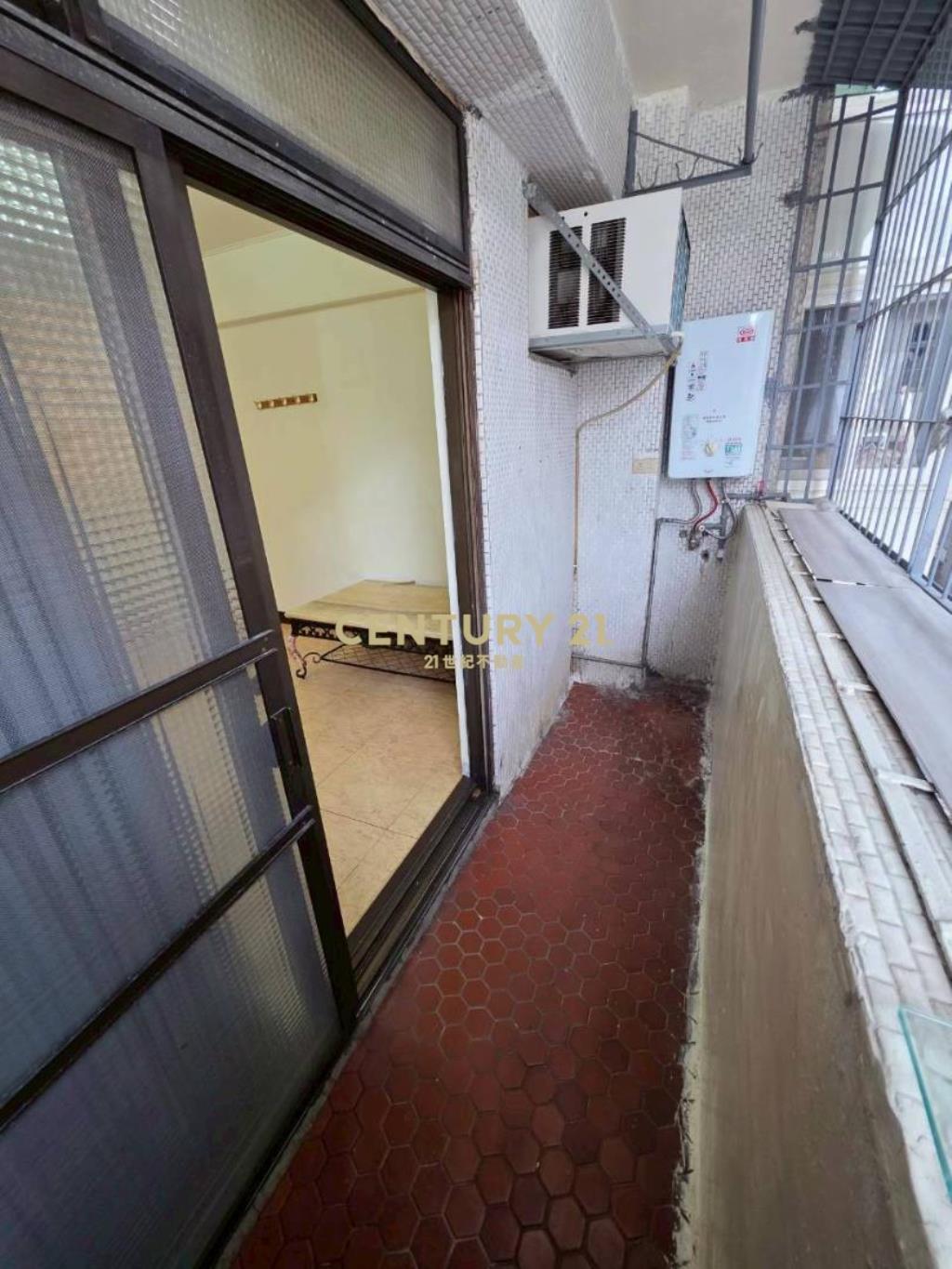 和興街南門市場捷運G08邊間低總價套房