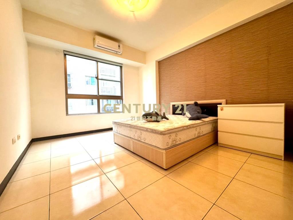 忠貞商圈前後採光｜室內29坪電梯美３房車