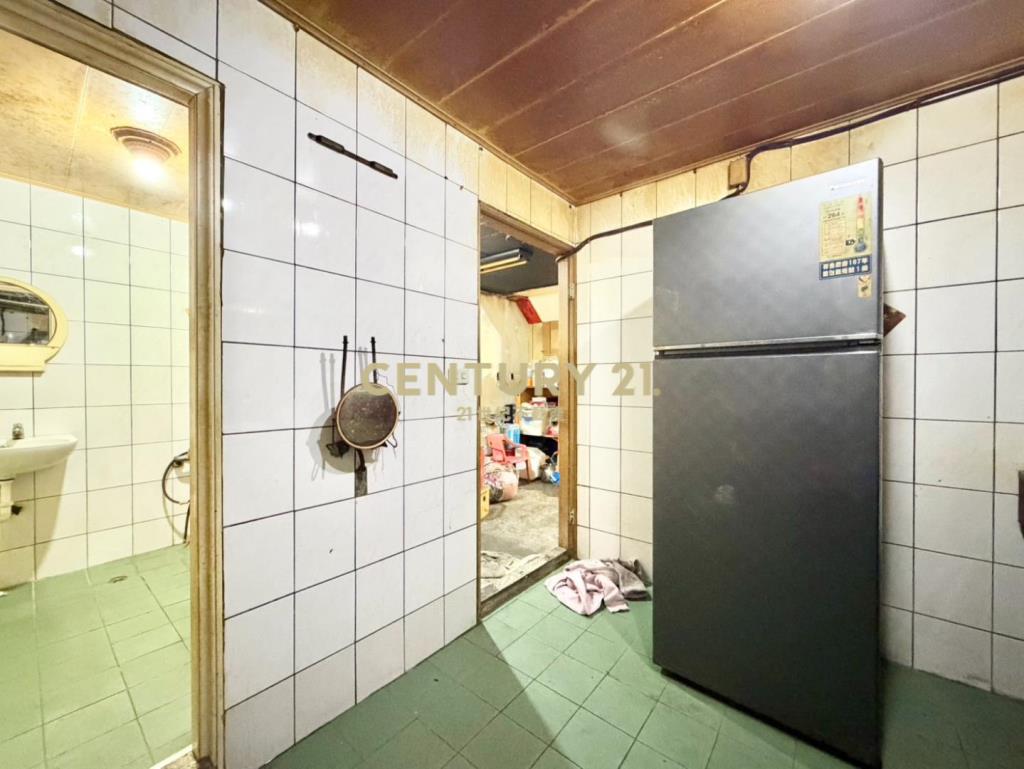 八德近商圈~低總價~需整理~好住透天