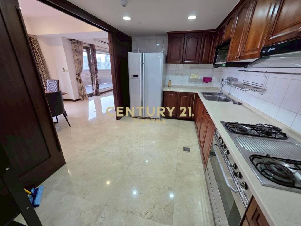 昇捷臻品4主臥樓中樓景觀5房+2車位