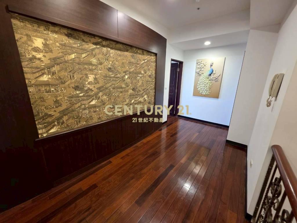 昇捷臻品4主臥樓中樓景觀5房+2車位