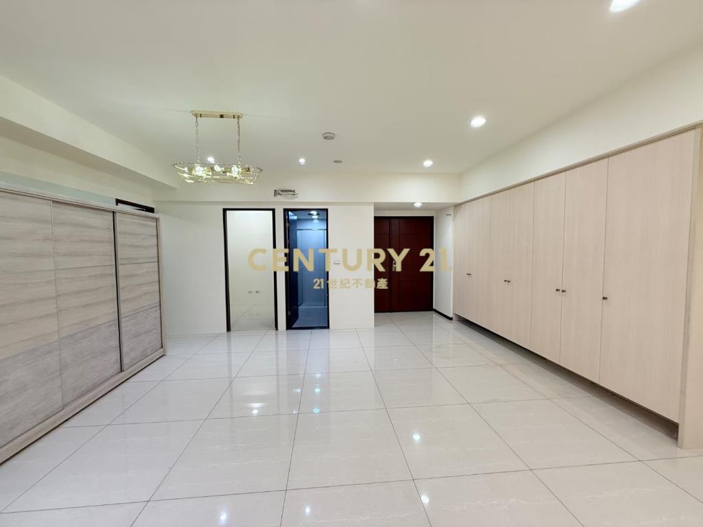 台北市中正區森城大院⭐面河景四房平車