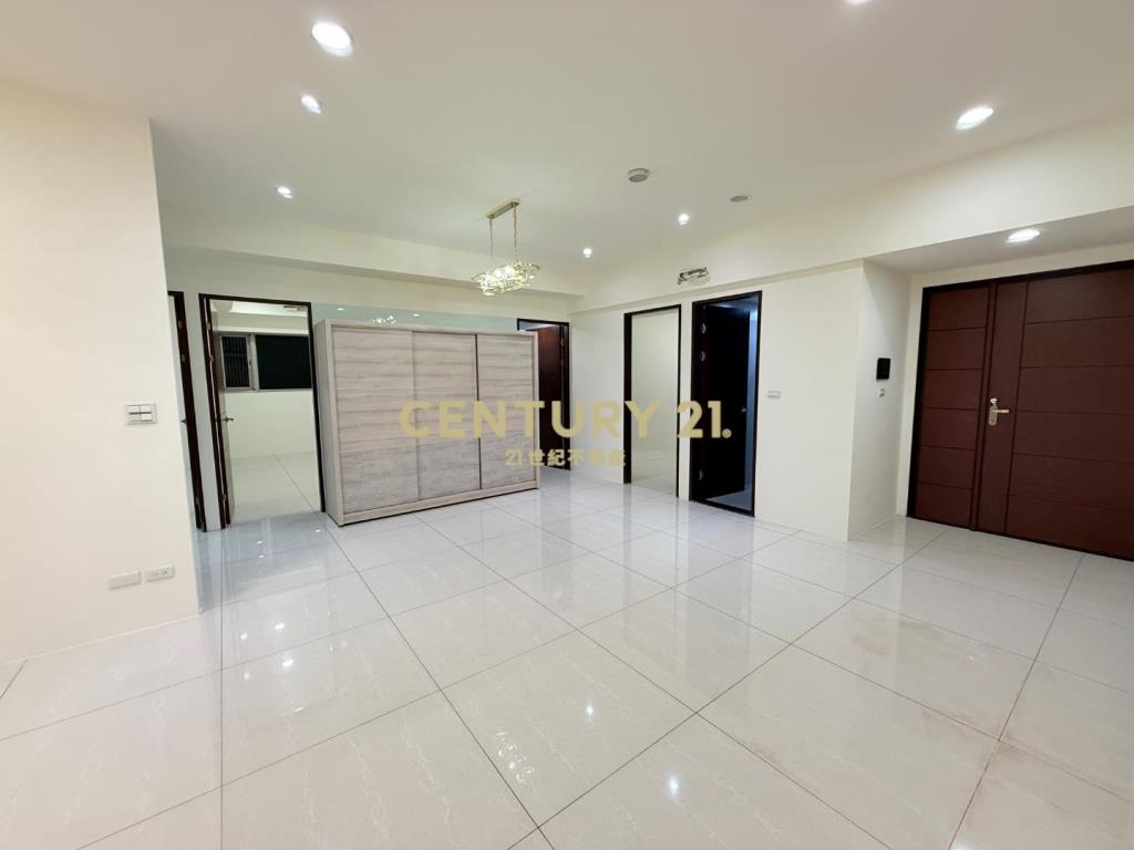 台北市中正區森城大院⭐面河景四房平車