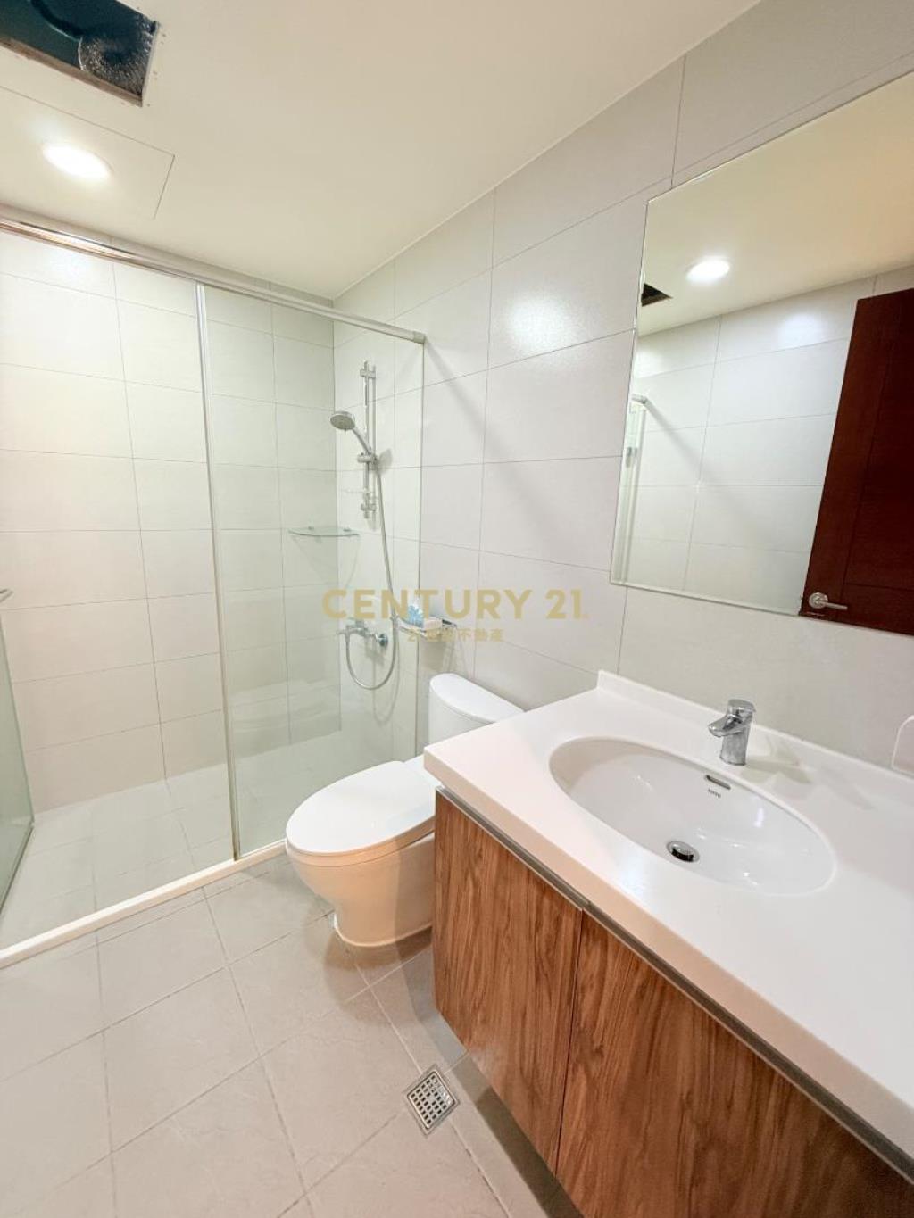 台北市中正區森城大院⭐面河景四房平車