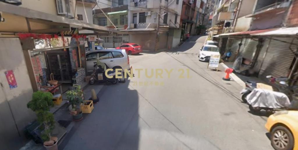 平鎮陸軍訓練中心旁低總價透天