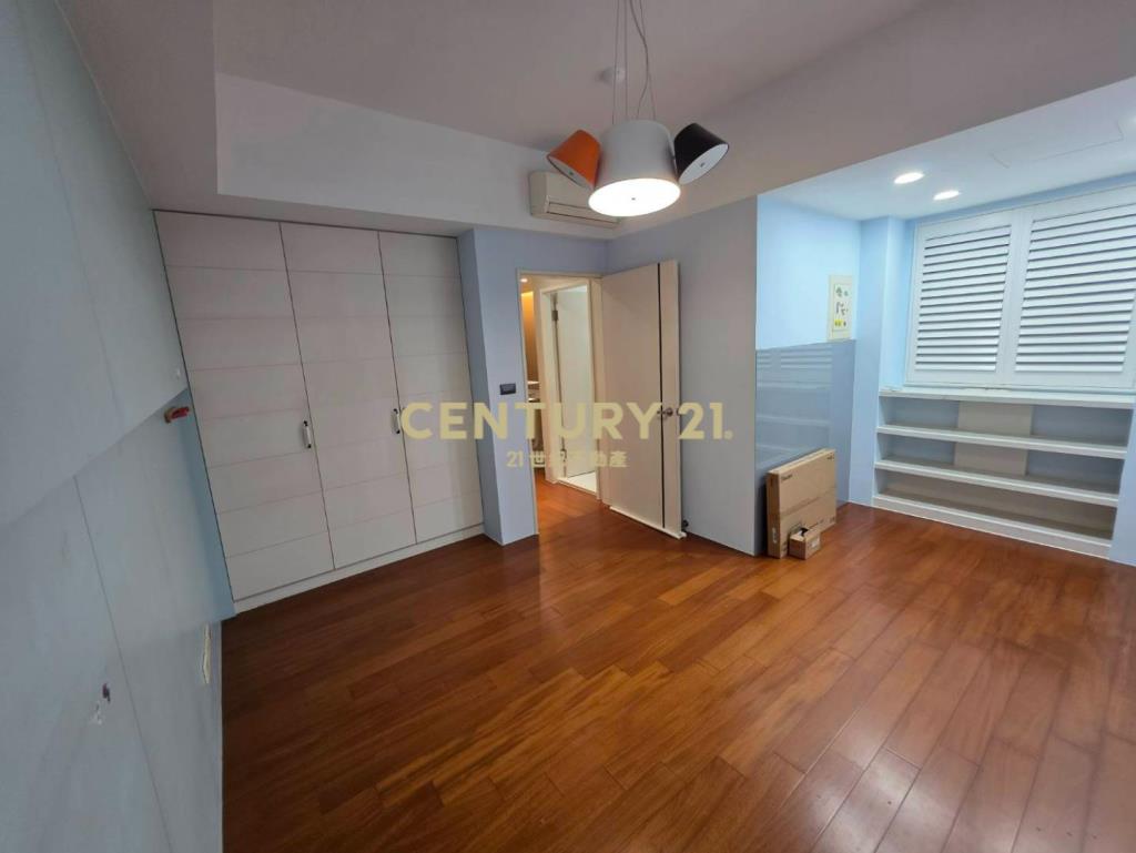 小天母風尚二期樓中樓北歐風4房+平面車位