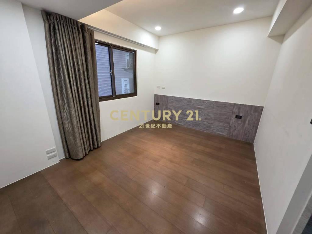 長昇里居梯田公園雙衛浴2房+2車位