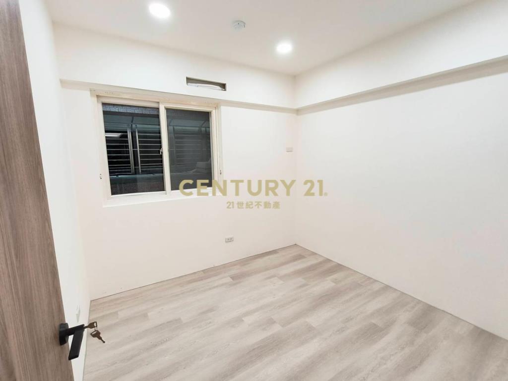 龍安商圈甲桂林漂亮樓層全新裝潢3房