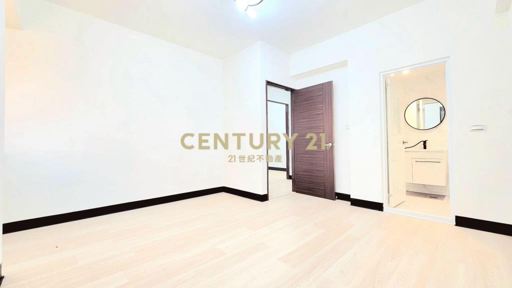 中路旁新格名宮大空間寬敞3房