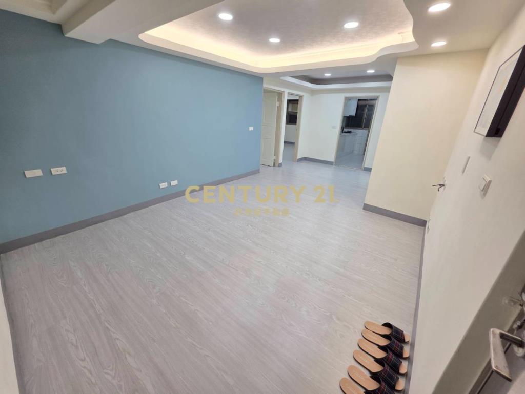 (專約)中壢華美一路全新裝潢頂加4房公寓