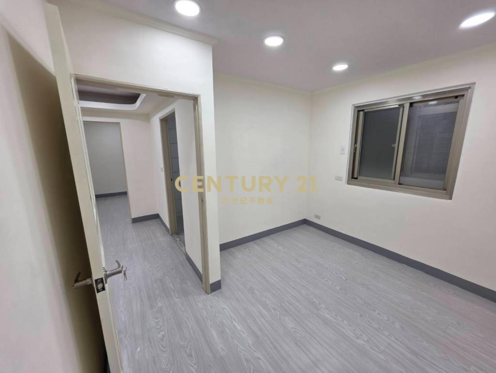 (專約)中壢華美一路全新裝潢頂加4房公寓