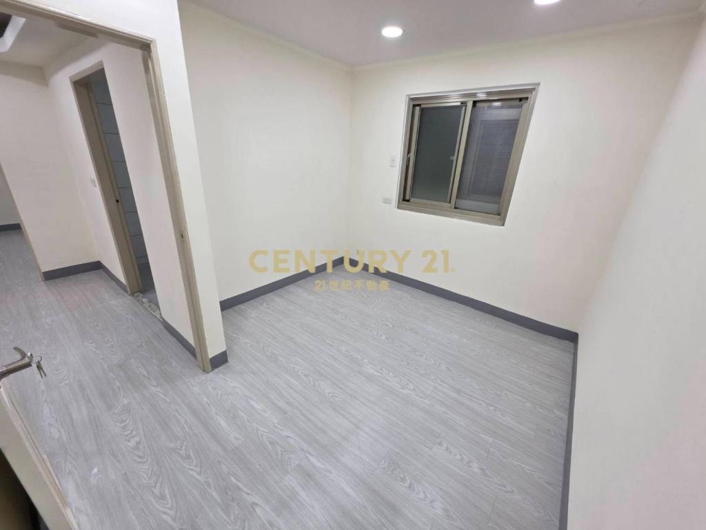 (專約)中壢華美一路全新裝潢頂加4房公寓