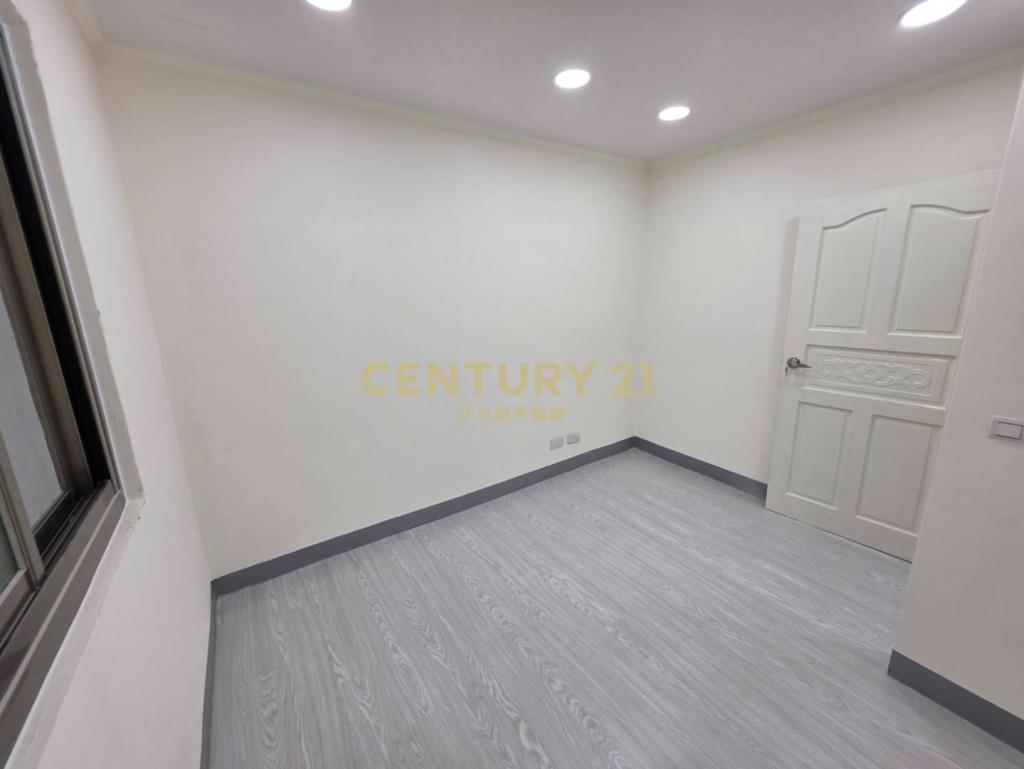 (專約)中壢華美一路全新裝潢頂加4房公寓