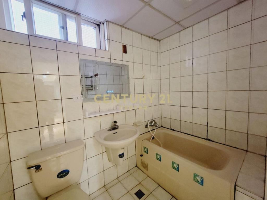 中平商圈巴黎之星精美3房加機械車位